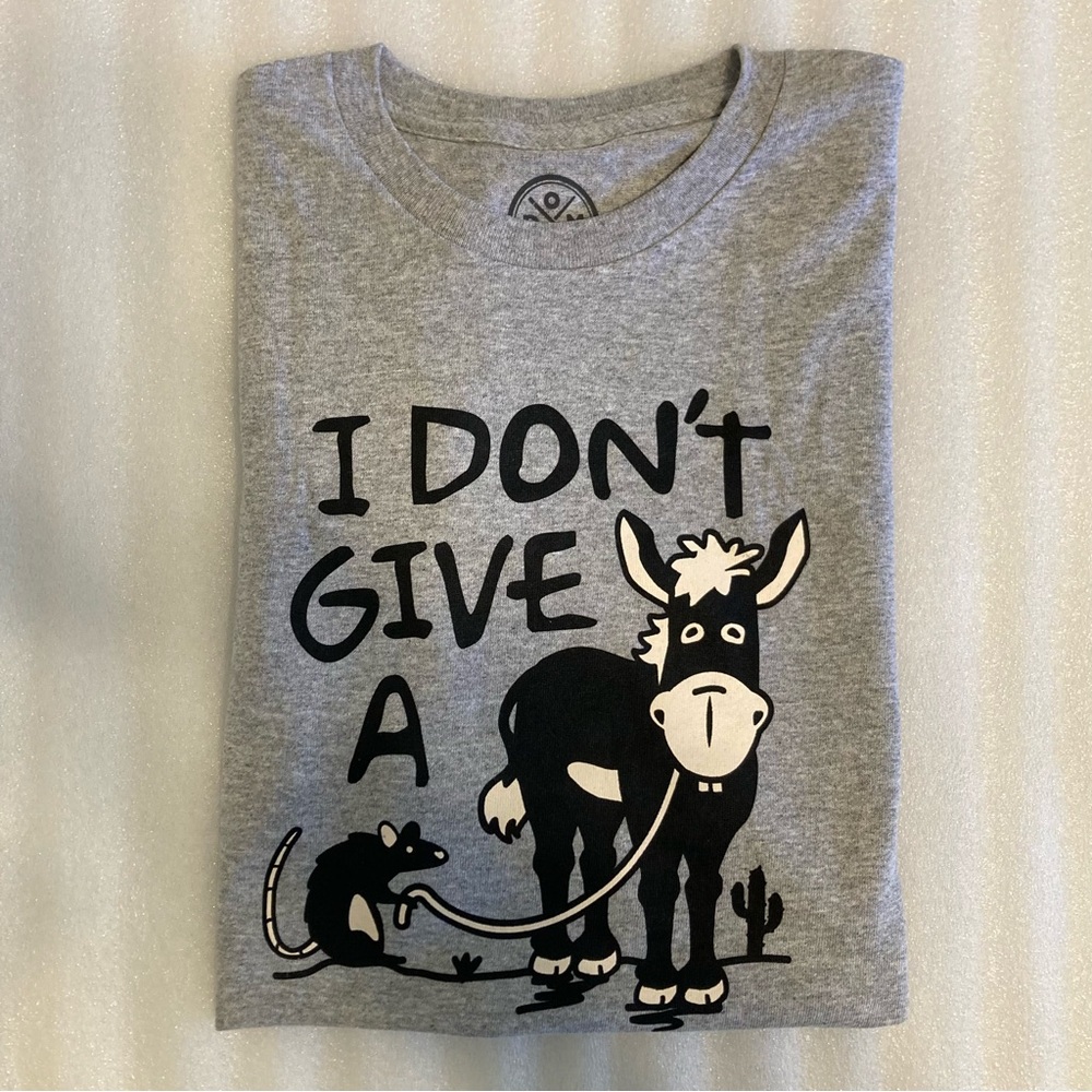 Men’s Large T-Shirt Grey w/Graphic. Brand new w/out tags